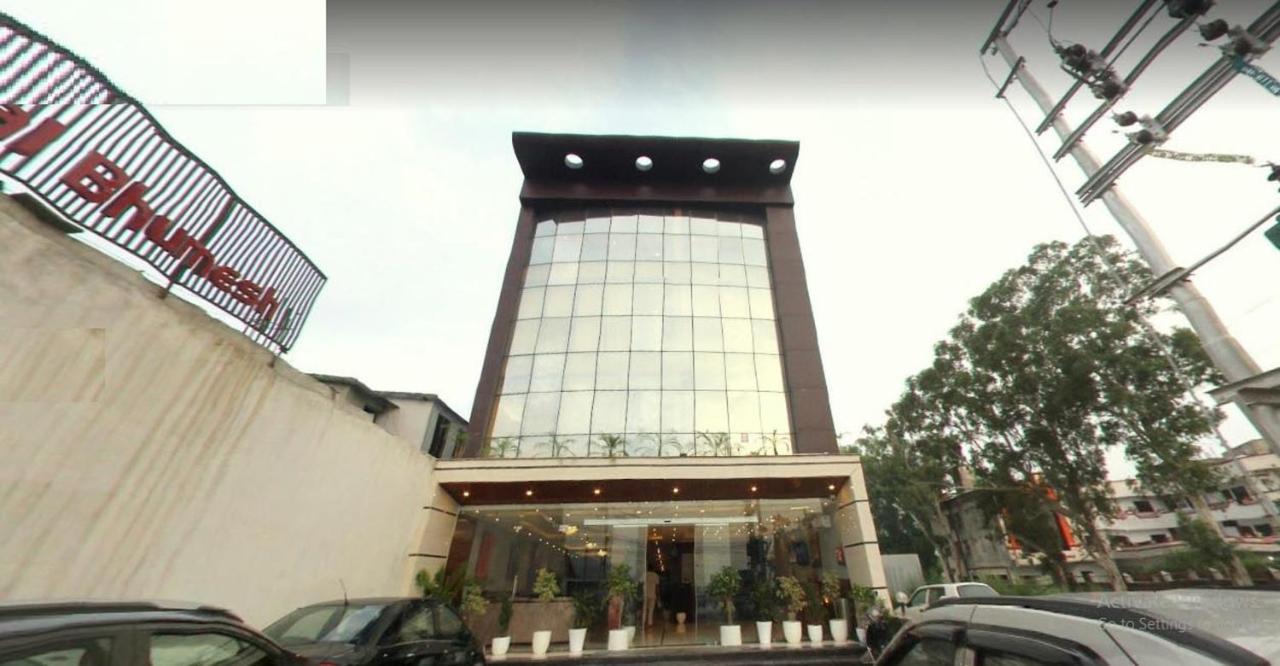 The Royal Bhumesh Hotel Katra  Buitenkant foto